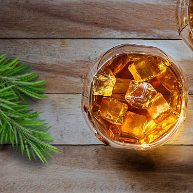 CASHMERE PINE & SCOTCH CANDLE