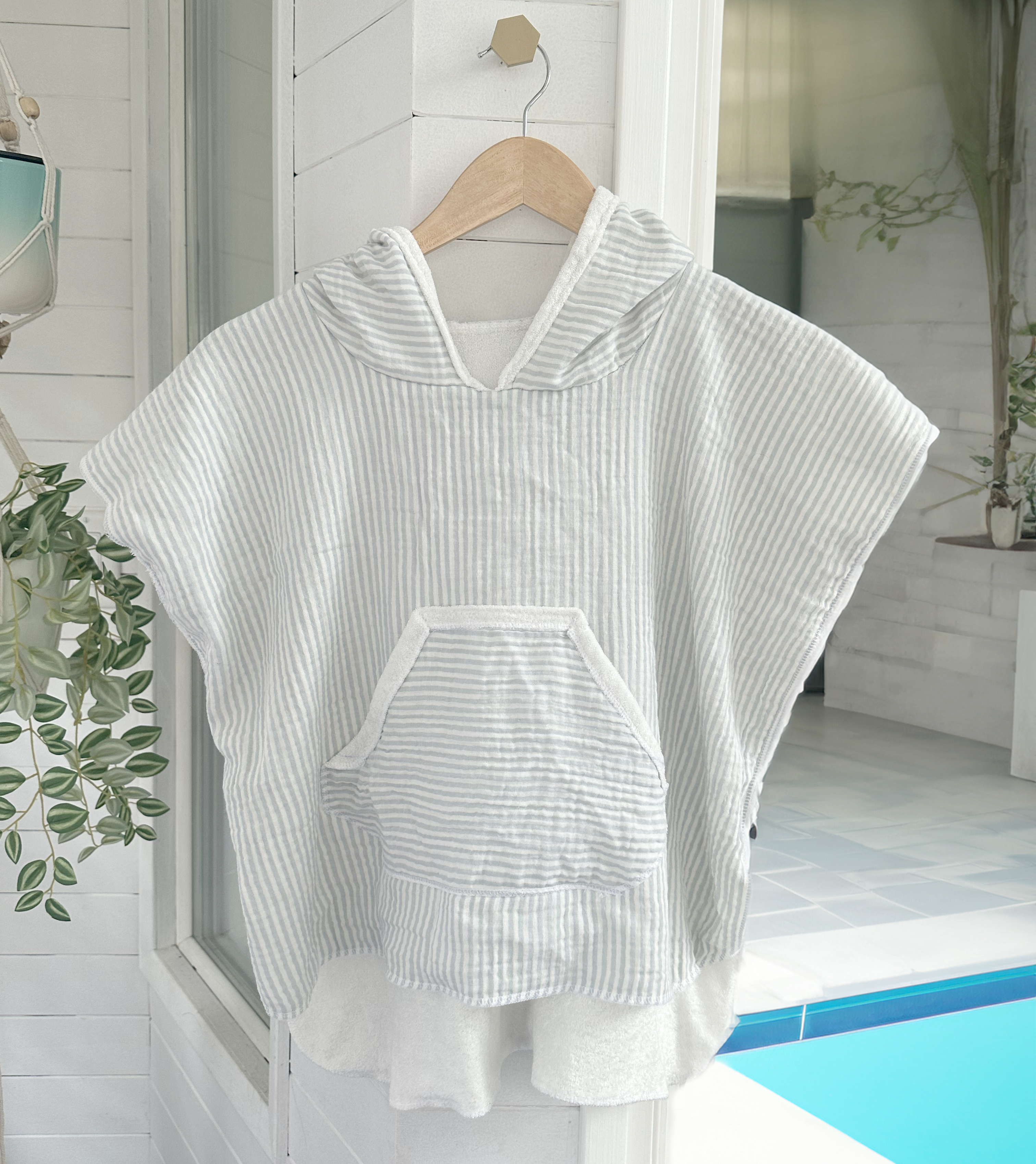 Kids Hooded Beachcomber Poncho - Friday Harbour Lifestyle Company