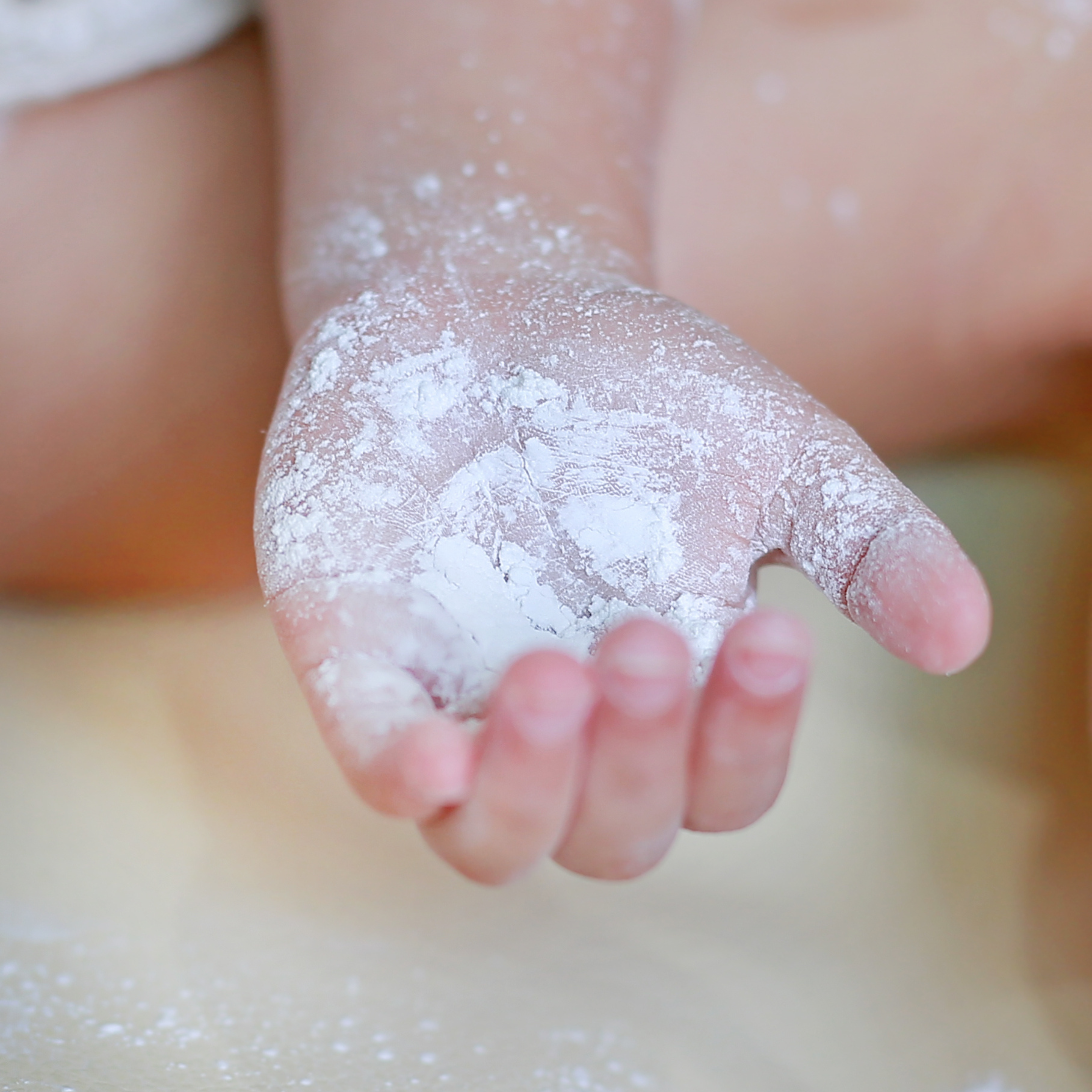 The Sand Removing Powder™ - Friday Harbour Lifestyle Company