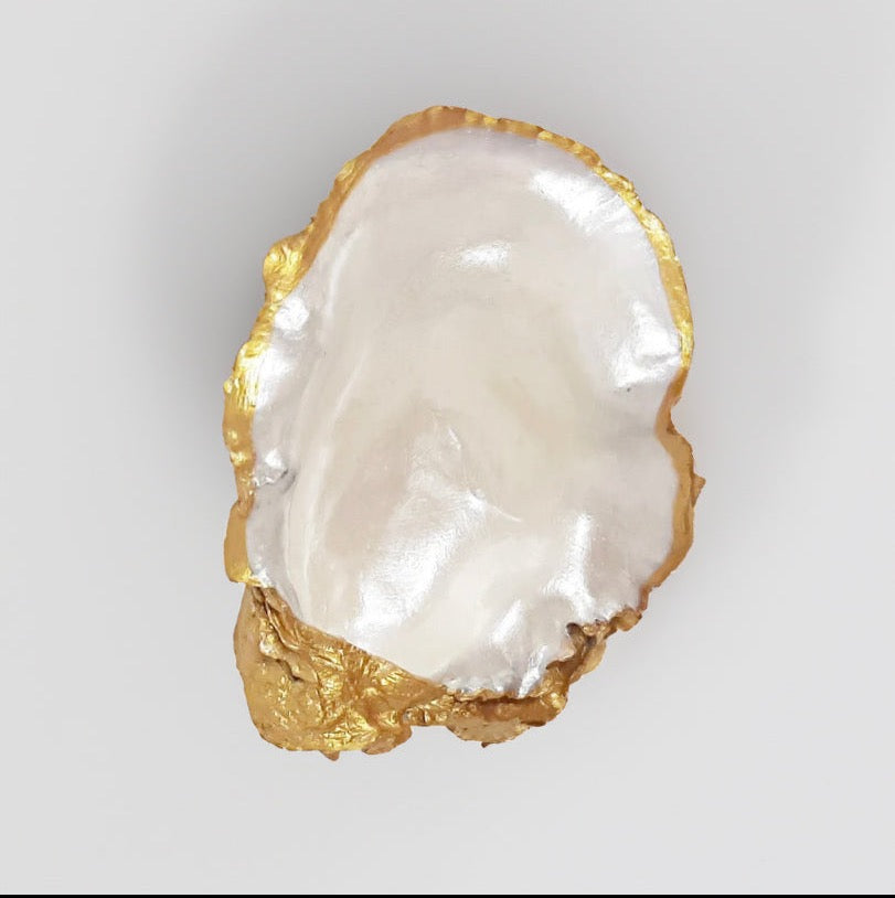 Oyster Shell Dish - Medium - Friday Harbour Lifestyle Company 